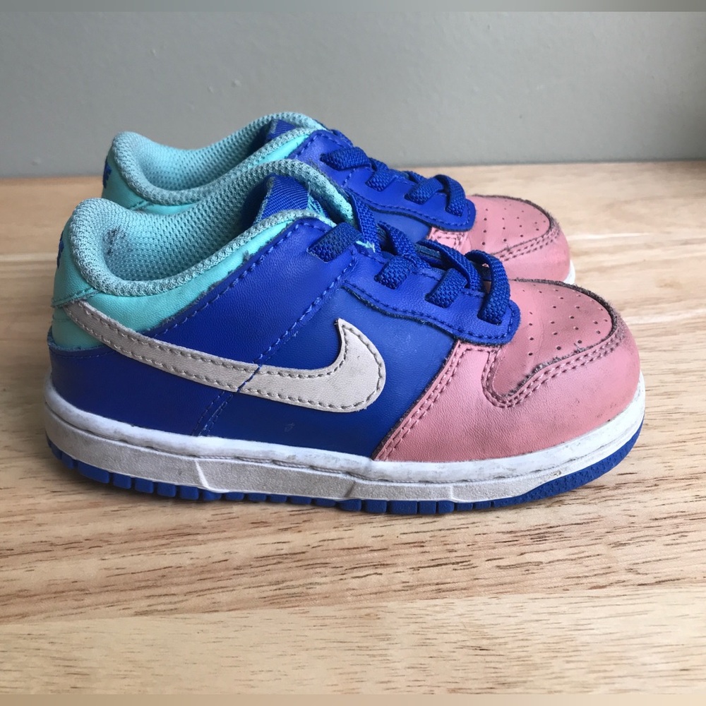 Nike Dunk Low SE Salmon Toe Toddler Size: US 8C EUR 25 CM 14